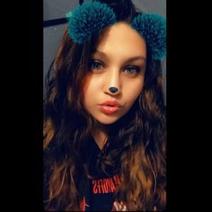 Meet your Posher, Nikki